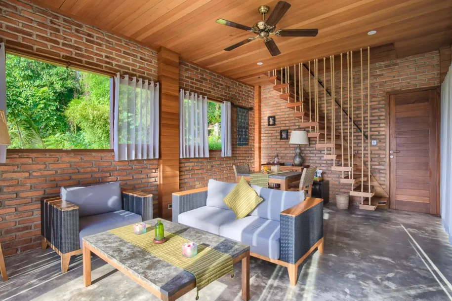 sidemen-airbnb-villa-uma-dewi-sri-living-room-sofa